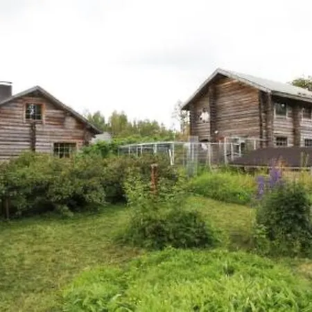 Holiday Pykälä - Log Village Semesterbostad